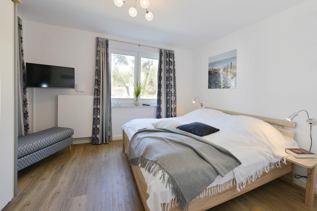 Ferienwohnung Sonnenschein Juliusruh Exterior foto